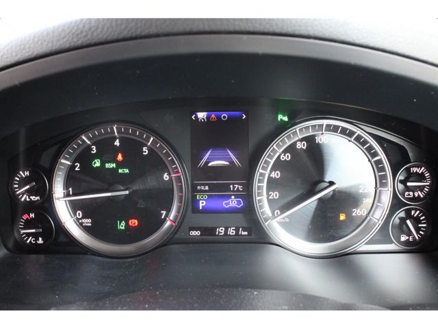 TOYOTA LEXUS LX570 AWD 2015 Image 31