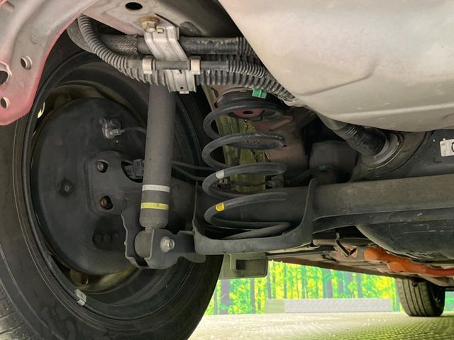 TOYOTA AQUA 2013 Image 31