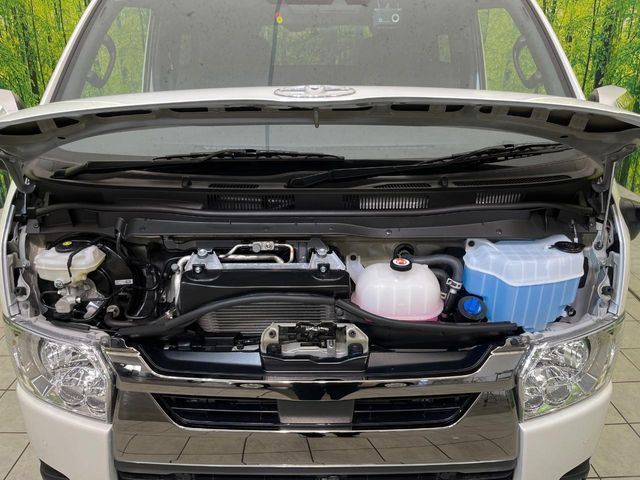 TOYOTA HIACE VAN 2WD 2025 Image 31