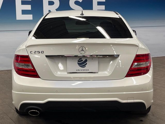 MERCEDES BENZ C CLAS 2014 Image 31