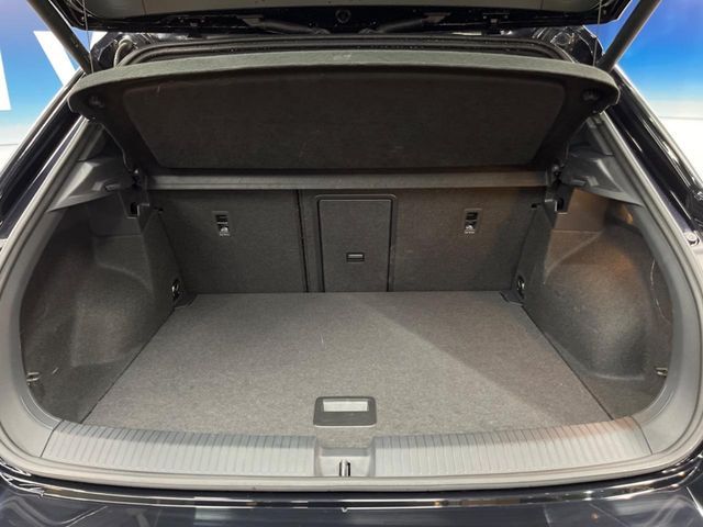 VOLKSWAGEN T-ROC 2023 Image 31