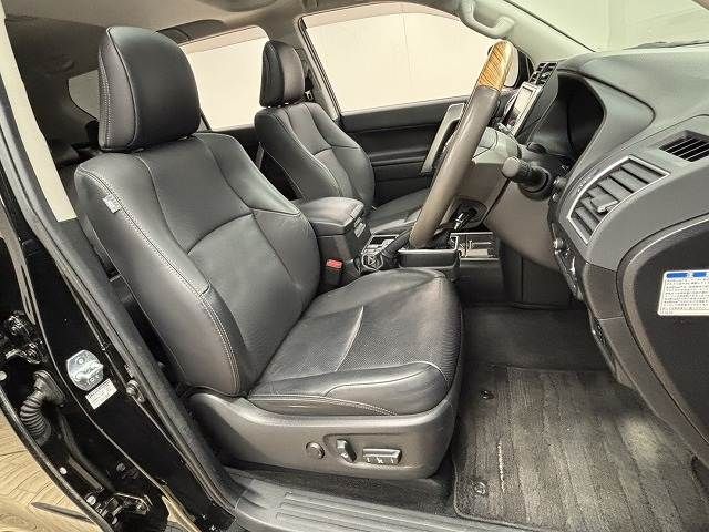 TOYOTA LANDCRUISER PRADO 2021 Image 31