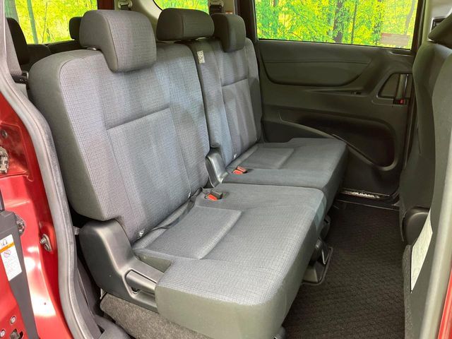 TOYOTA SIENTA 2017 Image 31