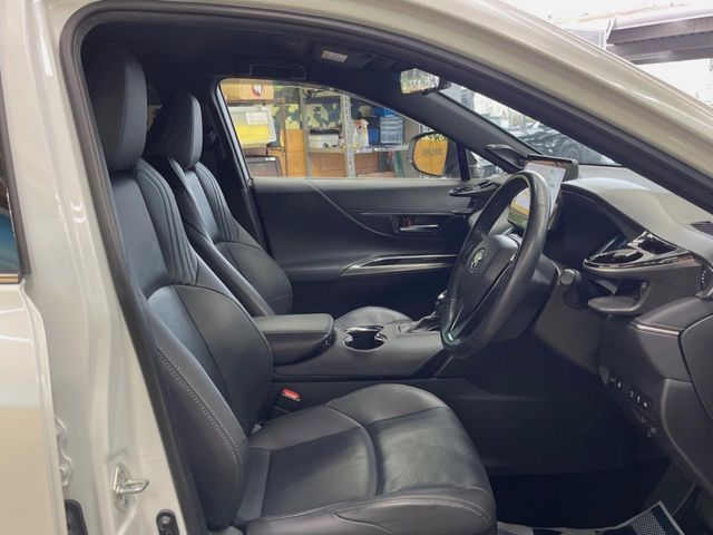 TOYOTA HARRIER HYBRID 2023 Image 31