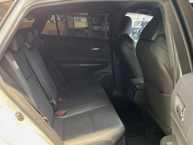 TOYOTA HARRIER HYBRID 2023 Image 31