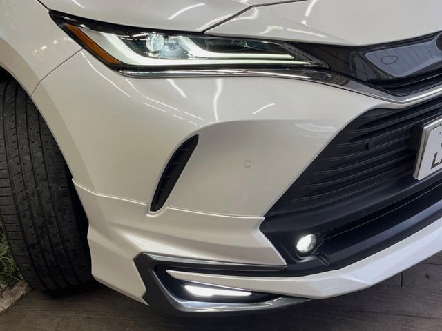 TOYOTA HARRIER HYBRID 2023 Image 31