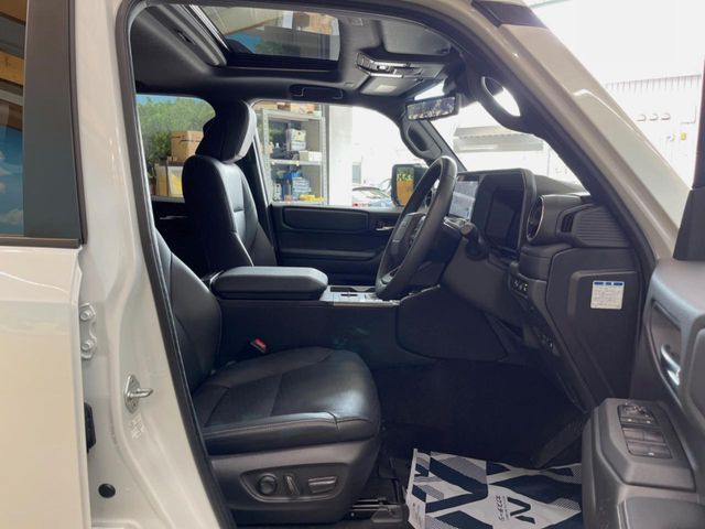 TOYOTA LANDCRUISER 250 2024 Image 31