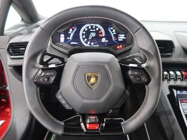 LAMBORGHINI HURACAN 2022 Image 31