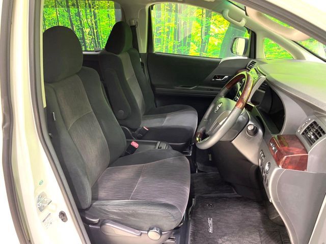 TOYOTA VELLFIRE 2012 Image 31