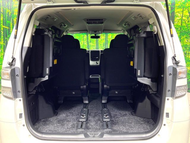 TOYOTA VELLFIRE 2012 Image 31