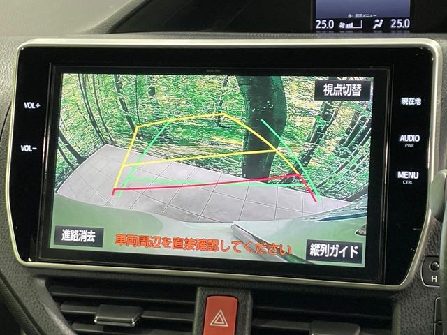 TOYOTA VOXY 2017 Image 31