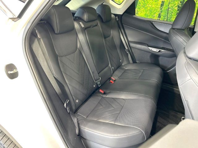 TOYOTA LEXUS NX350H 2023 Image 31