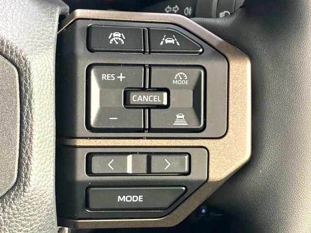 TOYOTA LANDCRUISER 250 2024 Image 31