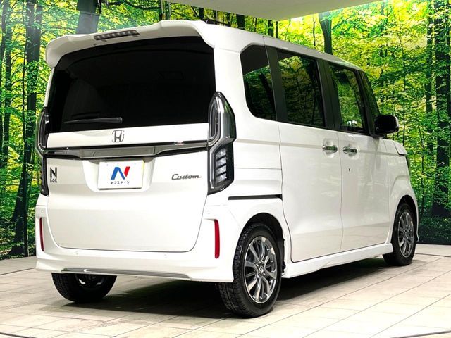 HONDA N BOX CUSTOM 2022 Image 31