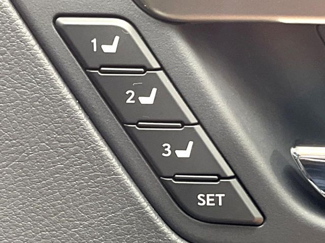 TOYOTA LEXUS RX450H AWD 2021 Image 31