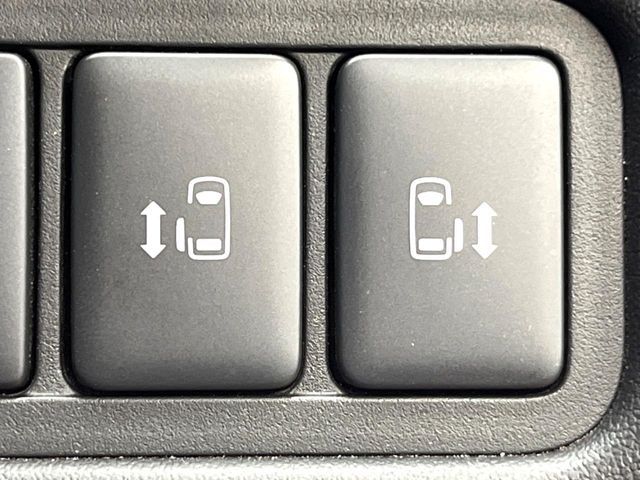 MITSUBISHI DELICA D:5 4WD 2025 Image 31