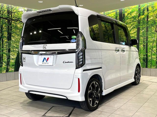 HONDA N BOX CUSTOM 2018 Image 31