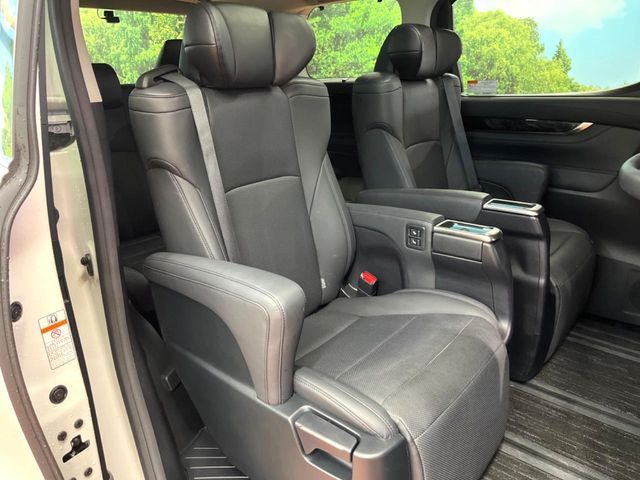 TOYOTA ALPHARD HYBRID 4WD 2021 Image 31