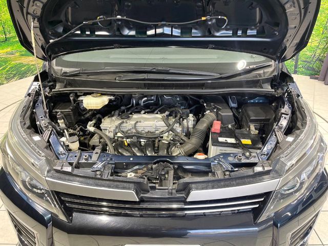 TOYOTA VOXY 2016 Image 31