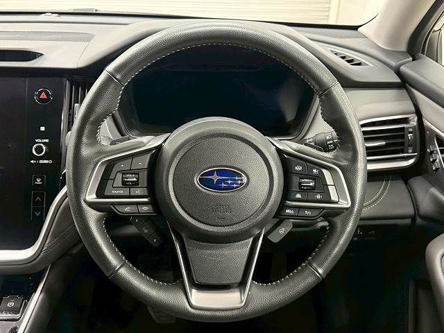 SUBARU LEGACY OUTBACK 2022 Image 31