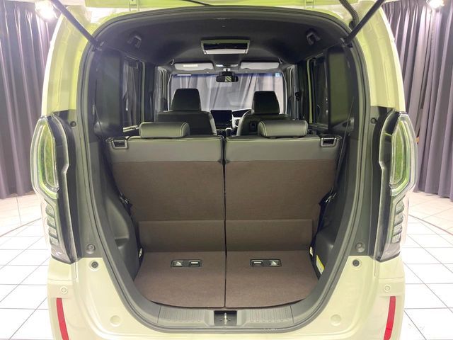 HONDA N BOX CUSTOM 2019 Image 31