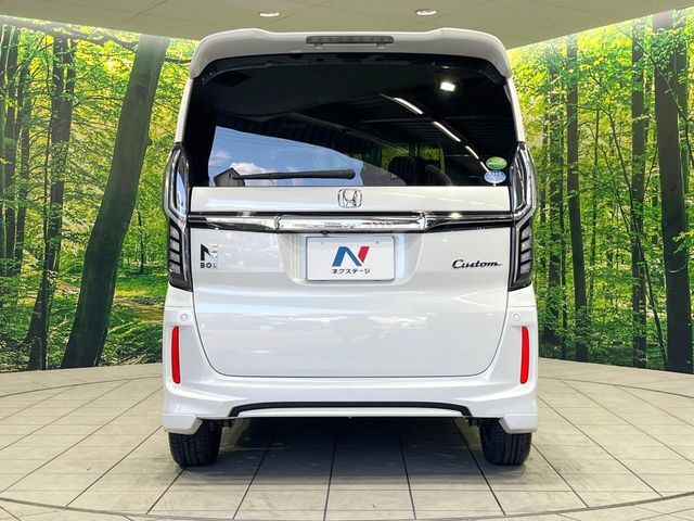 HONDA N BOX CUSTOM 2019 Image 31