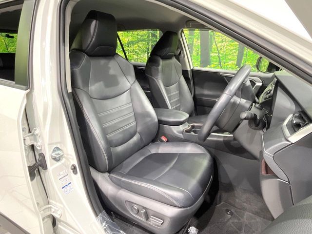 TOYOTA RAV4 HYBRID 4WD 2020 Image 31