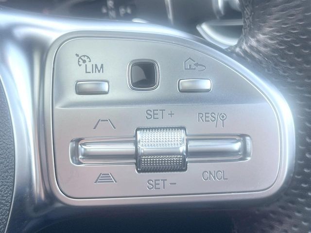 MERCEDES BENZ GLC CL 2020 Image 31