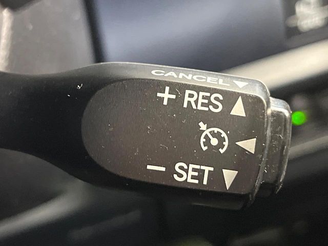 TOYOTA NOAH HYBRID 2015 Image 31