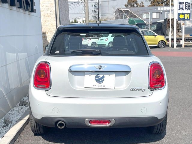 BMW MINI COOPER D 5D 2017 Image 31