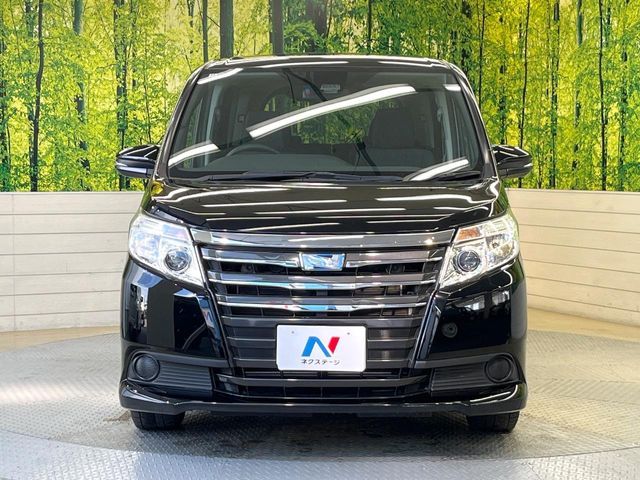 TOYOTA NOAH HYBRID 2016 Image 31