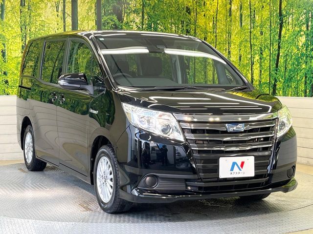 TOYOTA NOAH HYBRID 2016 Image 31