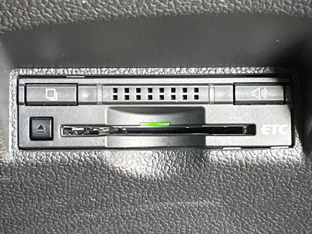 TOYOTA PRIUS 2015 Image 31