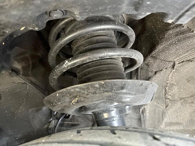 TOYOTA PRIUS 2015 Image 31