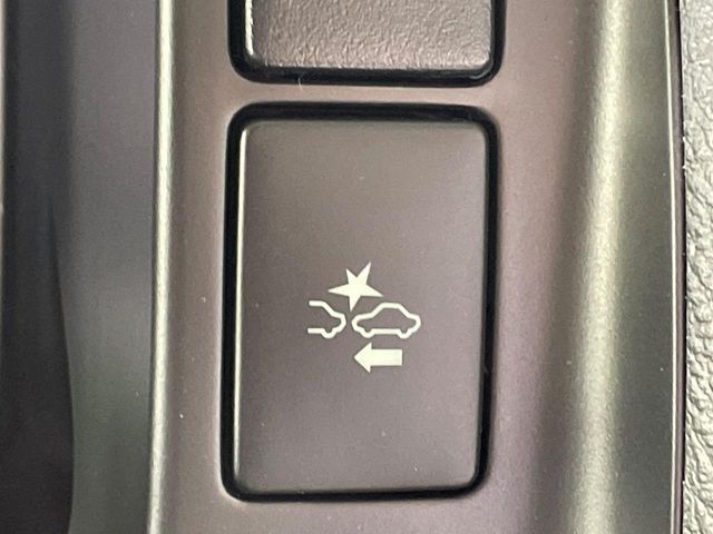 TOYOTA HIACE VAN 2WD 2026 Image 31