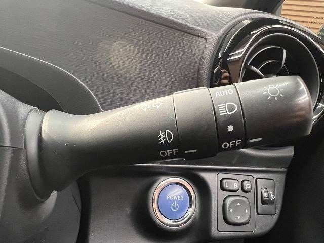 TOYOTA AQUA 2015 Image 31