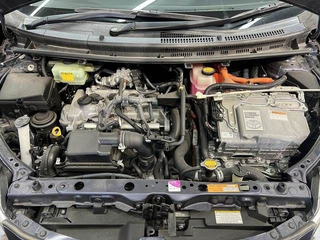 TOYOTA AQUA 2015 Image 31