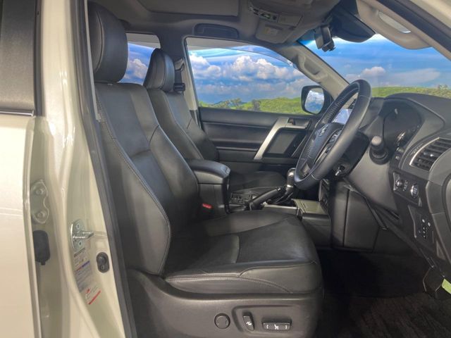 TOYOTA LANDCRUISER PRADO 2022 Image 31
