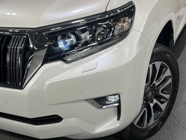 TOYOTA LANDCRUISER PRADO 2022 Image 31