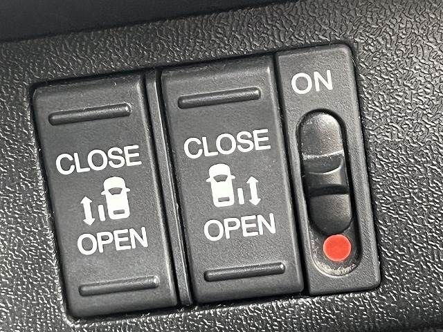 HONDA STEPWAGON 2015 Image 31