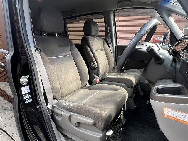 HONDA STEPWAGON 2015 Image 31