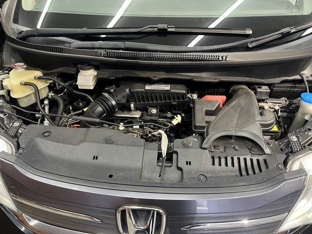 HONDA STEPWAGON 2015 Image 31