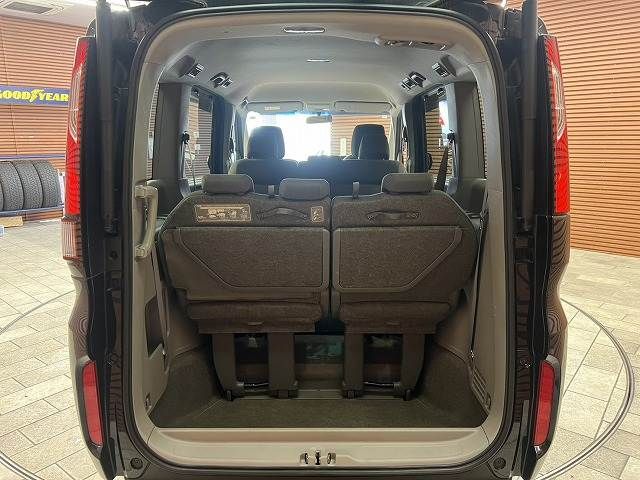 HONDA STEPWAGON 2015 Image 31