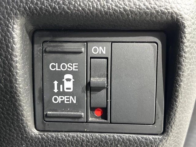 HONDA N BOX CUSTOM 4WD 2020 Image 31