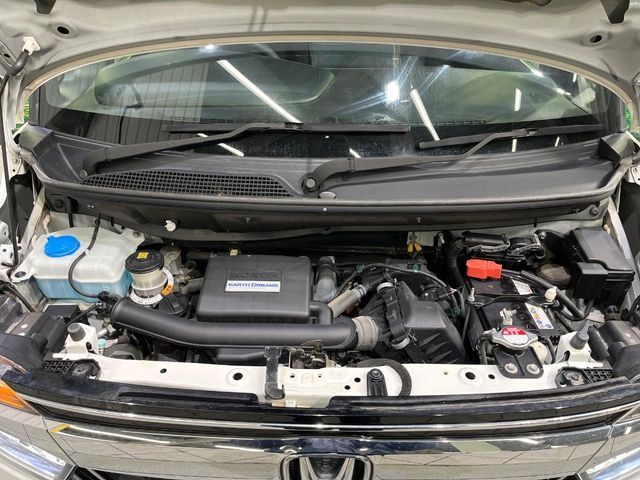 HONDA N BOX CUSTOM 4WD 2020 Image 31