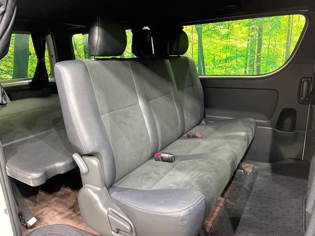 TOYOTA HIACE VAN 4WD 2022 Image 31