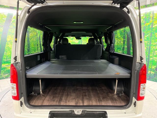 TOYOTA HIACE VAN 4WD 2022 Image 31