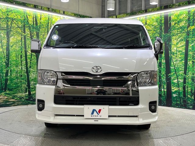 TOYOTA HIACE VAN 4WD 2022 Image 31