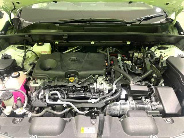 TOYOTA HARRIER HYBRID 2021 Image 31