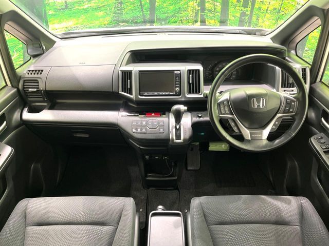 HONDA STEPWAGON SPADA 2013 Image 31